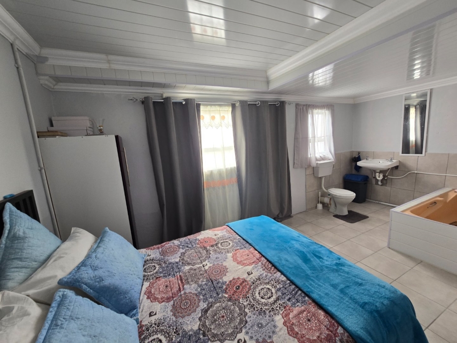 3 Bedroom Property for Sale in Eastridge Western Cape